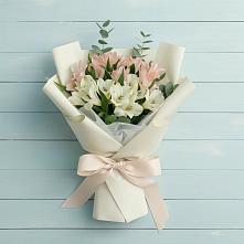 Букет цветов из:  Альстромерии в Илек