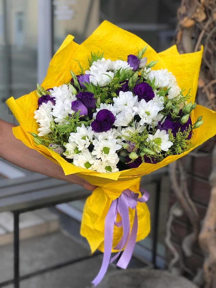 Букет цветов из: Ирисы, Хризантемы и Ромашки в Илек