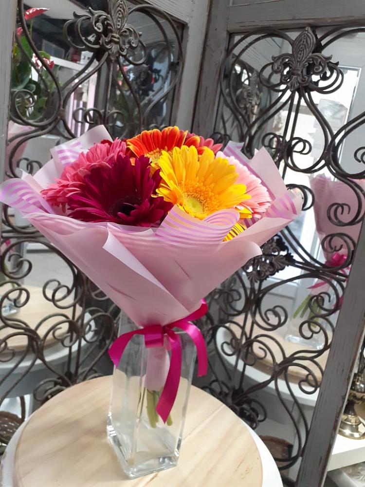 Букет цветов из: Герберы в Илек