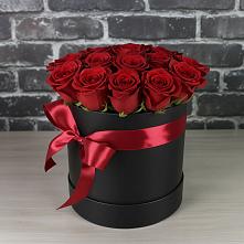 Цветочная композиция из Розы в шляпной коробке в Илек