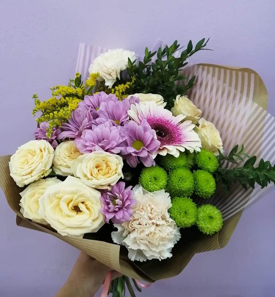 Букет цветов из: Хризантемы, Розы, Гвоздики и Герберы в Илек