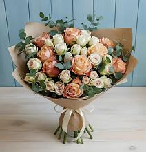 Букет цветов из:  Альстромерии и Розы в Илек