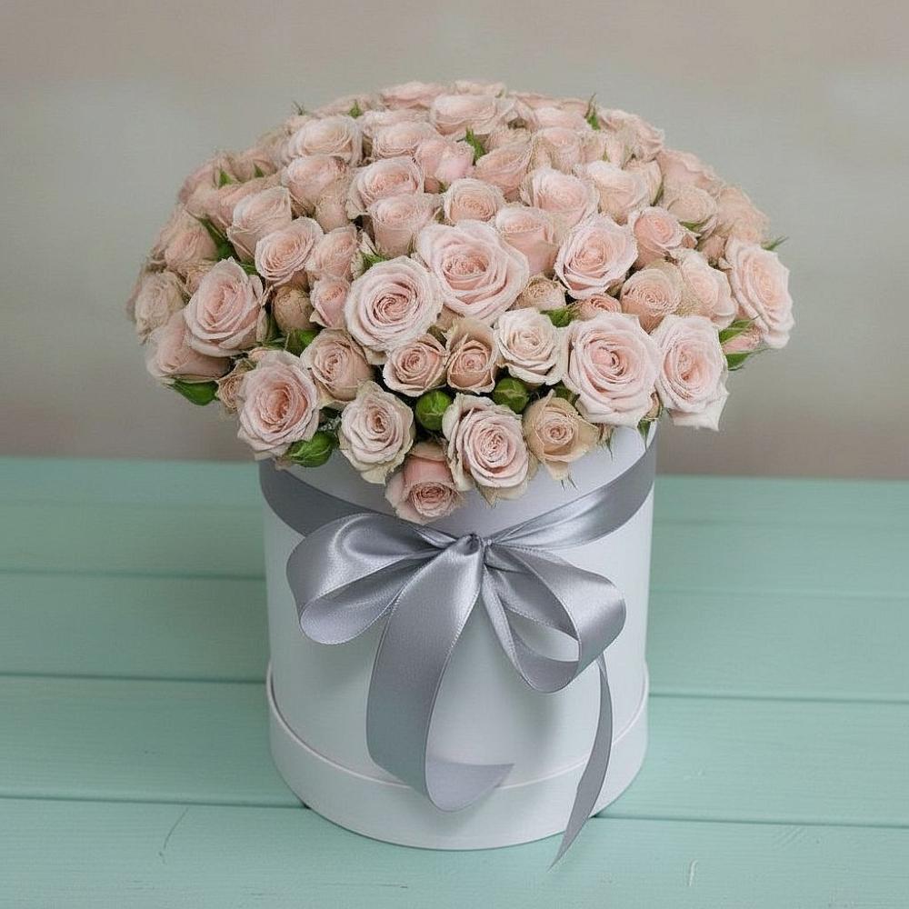 Цветочная композиция из Розы в шляпной коробке в Илек